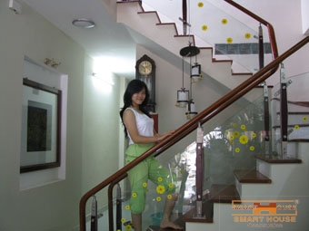 Smart House - Mẫu cầu thang